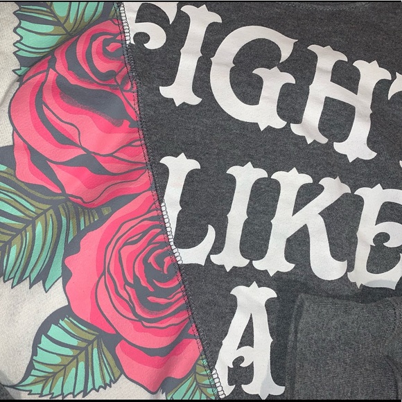 Roses Sweat Shirt - Picture 2 of 4